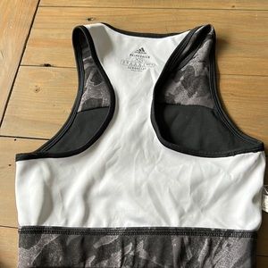 Adidas Aeroready high neck sports bra / black / XS